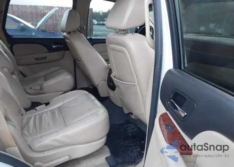 2007 Chevrolet Tahoe Ltz из США, поврежденный, VIN 1GNFK130X7J401279